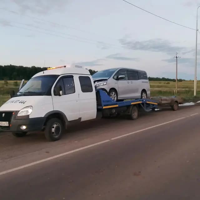 Работа эвакуатора в Октябрьском — фото 8